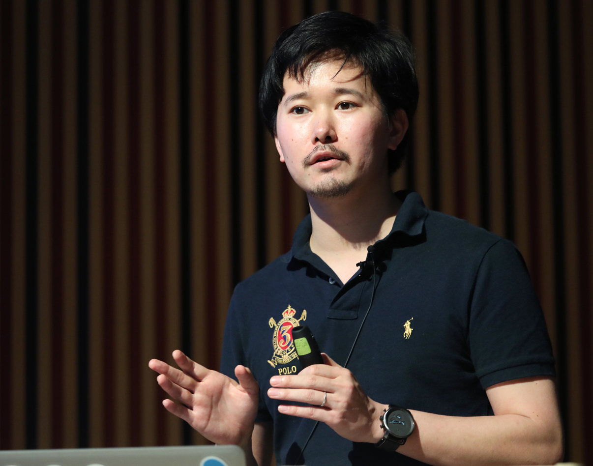 山根 淳平氏