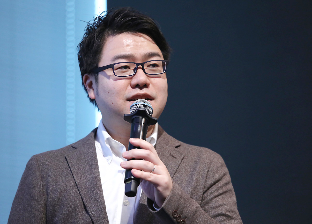 竹迫 良範氏
